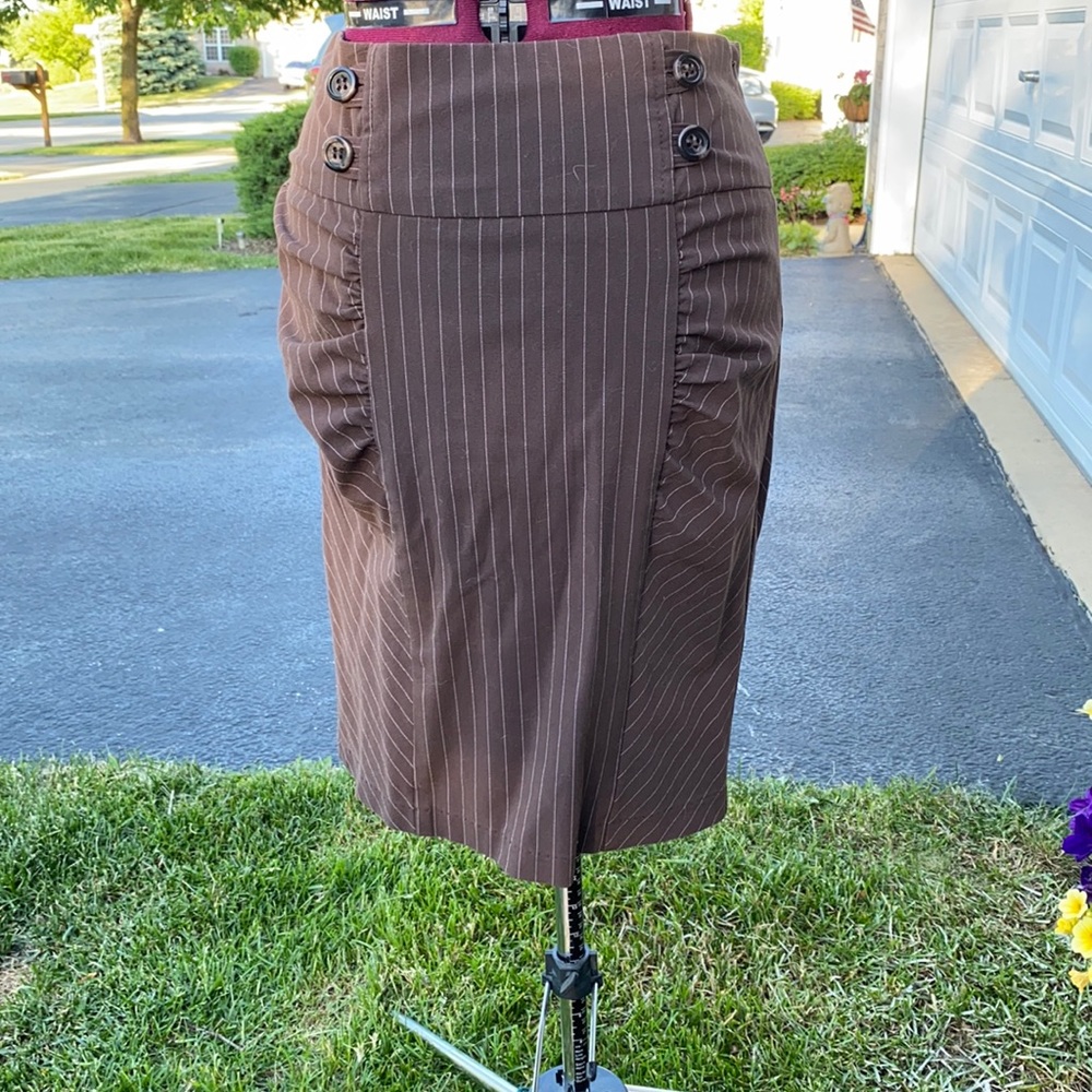 Used skirt for interview